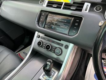 LAND ROVER RANGE ROVER SPORT 3.0 SD V6 Autobiography Dynamic SUV 5dr Diesel Auto 4WD Euro 5 (