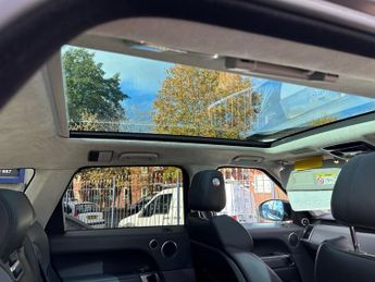 LAND ROVER RANGE ROVER SPORT 3.0 SD V6 Autobiography Dynamic SUV 5dr Diesel Auto 4WD Euro 5 (