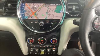 MINI Electric Hatch Cooper SE 32.6kWh Level 3 Hatchback 3dr Electric Auto (184 ps)