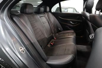 MERCEDES-BENZ E-CLASS 2.0 E220d AMG Line (Premium) Saloon 4dr Diesel G-Tronic+ 4MATIC 