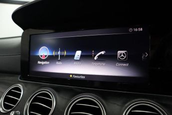 MERCEDES-BENZ E-CLASS 2.0 E220d AMG Line (Premium) Saloon 4dr Diesel G-Tronic+ 4MATIC 
