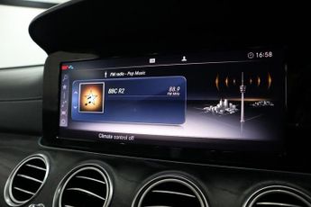MERCEDES-BENZ E-CLASS 2.0 E220d AMG Line (Premium) Saloon 4dr Diesel G-Tronic+ 4MATIC 