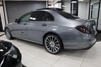 MERCEDES-BENZ E-CLASS 2.0 E220d AMG Line (Premium) Saloon 4dr Diesel G-Tronic+ 4MATIC 