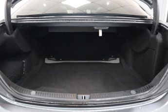 MERCEDES-BENZ E-CLASS 2.0 E220d AMG Line (Premium) Saloon 4dr Diesel G-Tronic+ 4MATIC 