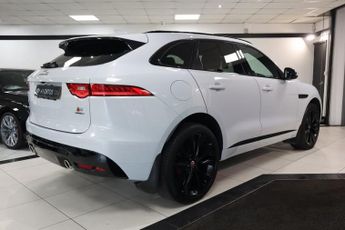 JAGUAR F-PACE 3.0 D300 V6 S SUV 5dr Diesel Auto AWD Euro 6 (s/s) (300 ps)