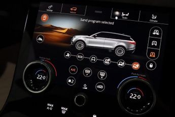 LAND ROVER RANGE ROVER VELAR 3.0 D300 R-Dynamic HSE SUV 5dr Diesel Auto 4WD Euro 6 (s/s) (300