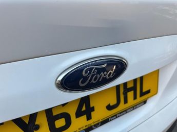 FORD KUGA 2.0 TDCi Titanium SUV 5dr Diesel Manual 2WD Euro 5 (140 ps)