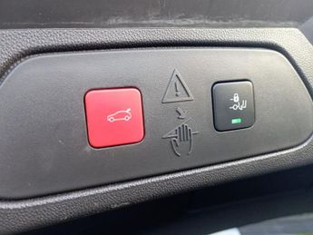 VAUXHALL GRANDLAND 1.5 Turbo D Ultimate SUV 5dr Diesel Auto Euro 6 (s/s) (130 ps)