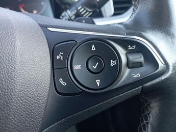 VAUXHALL GRANDLAND 1.5 Turbo D Ultimate SUV 5dr Diesel Auto Euro 6 (s/s) (130 ps)