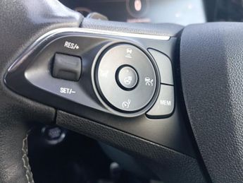 VAUXHALL GRANDLAND 1.5 Turbo D Ultimate SUV 5dr Diesel Auto Euro 6 (s/s) (130 ps)