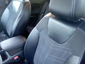 VAUXHALL GRANDLAND 1.5 Turbo D Ultimate SUV 5dr Diesel Auto Euro 6 (s/s) (130 ps)