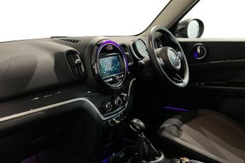 MINI COUNTRYMAN 1.5 7.6kWh Cooper SE Classic SUV 5dr Petrol Plug-in Hybrid Auto 