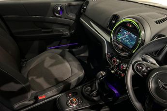 MINI COUNTRYMAN 1.5 7.6kWh Cooper SE Classic SUV 5dr Petrol Plug-in Hybrid Auto 
