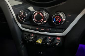 MINI COUNTRYMAN 1.5 7.6kWh Cooper SE Classic SUV 5dr Petrol Plug-in Hybrid Auto 