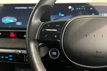 HYUNDAI IONIQ 5 73kWh Premium Hatchback 5dr Electric Auto (217 ps) Parking Guida