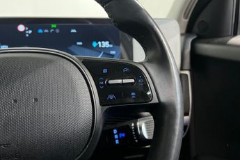 HYUNDAI IONIQ 5 73kWh Premium Hatchback 5dr Electric Auto (217 ps) Parking Guida