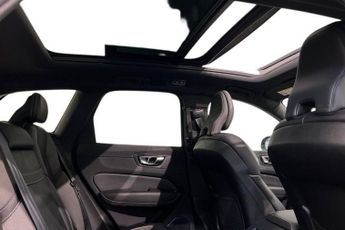 VOLVO XC60 2.0h T8 Twin Engine 11.6kWh R-Design SUV 5dr Petrol Plug-in Hybr