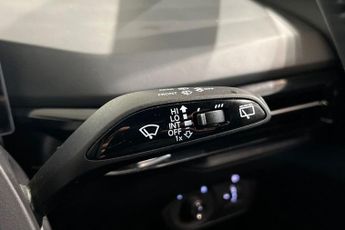 MG MG 4 51kWh SE Hatchback 5dr Electric Auto (170 ps) Rear Parking Senso