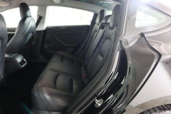 TESLA Model 3 (Dual Motor) Long Range Auto 4WDE 4dr