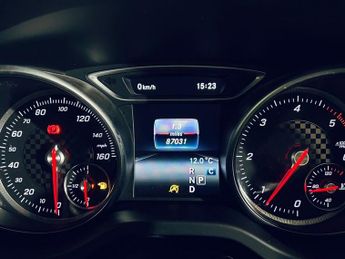 MERCEDES-BENZ A-CLASS 2.1 A200d AMG Line (Executive) Hatchback 5dr Diesel 7G-DCT Euro 