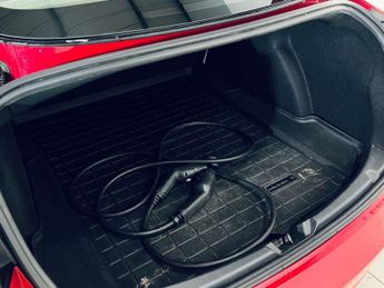 TESLA Model 3 Standard Range Plus Saloon 4dr Electric Auto RWD (241 bhp)