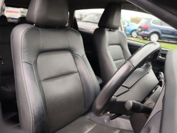 TOYOTA AURIS 1.8 VVT-h Excel Hatchback 5dr Petrol Hybrid CVT Euro 6 (s/s) (13