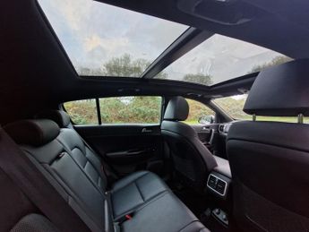 KIA SPORTAGE 1.6 CRDi MHEV GT-Line S SUV 5dr Diesel Hybrid DCT Euro 6 (s/s) (