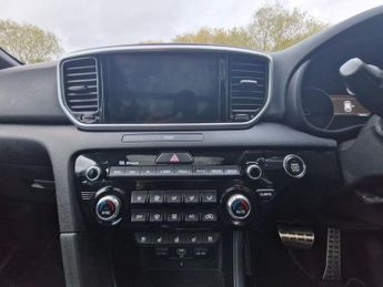 KIA SPORTAGE 1.6 CRDi MHEV GT-Line S SUV 5dr Diesel Hybrid DCT Euro 6 (s/s) (