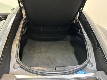 JAGUAR F-TYPE 2.0i GPF R-Dynamic Coupe 2dr Petrol Auto Euro 6 (s/s) (300 ps)