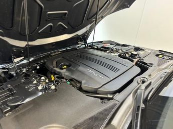JAGUAR F-TYPE 2.0i GPF R-Dynamic Coupe 2dr Petrol Auto Euro 6 (s/s) (300 ps)
