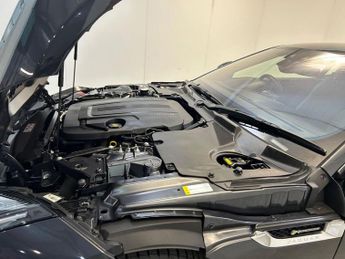 JAGUAR F-TYPE 2.0i GPF R-Dynamic Coupe 2dr Petrol Auto Euro 6 (s/s) (300 ps)