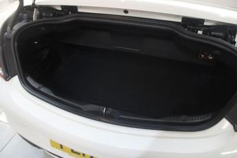 MERCEDES-BENZ C-CLASS 2.0 C200 AMG Line Cabriolet 2dr Petrol G-Tronic+ Euro 6 (stop/st