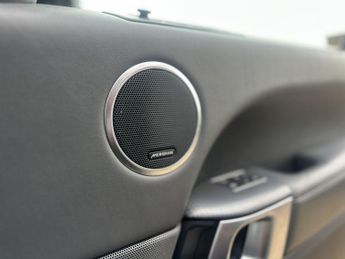 LAND ROVER RANGE ROVER SPORT 3.0 SD V6 Autobiography Dynamic SUV 5dr Diesel Auto 4WD Euro 5 (