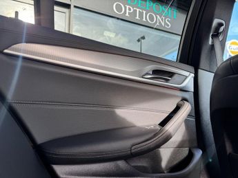 BMW 5 SERIES 3.0 530d M Sport Saloon 4dr Diesel Auto Euro 6 (s/s) (265 ps) * 
