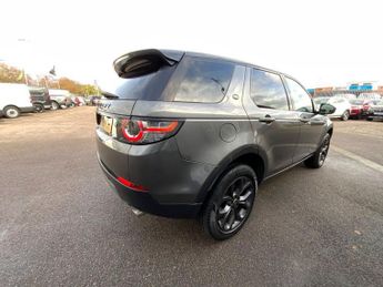 LAND ROVER DISCOVERY SPORT 2.0 TD4 Landmark SUV 5dr Diesel Auto 4WD Euro 6 (s/s) (180 ps)