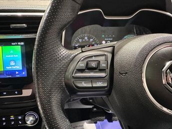 MG MG ZS 44.5kWh Exclusive SUV 5dr Electric Auto (143 ps)