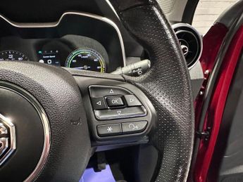 MG MG ZS 44.5kWh Exclusive SUV 5dr Electric Auto (143 ps)