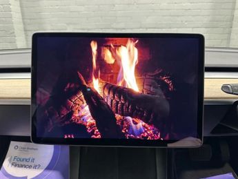 TESLA Model 3 (Dual Motor) Long Range Saloon 4dr Electric Auto 4WDE (346 ps)