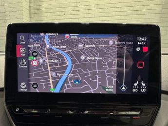 VOLKSWAGEN ID.4 Pro Performance 77kWh 1ST Edition SUV 5dr Electric Auto (204 ps)