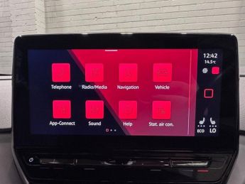 VOLKSWAGEN ID.4 Pro Performance 77kWh 1ST Edition SUV 5dr Electric Auto (204 ps)