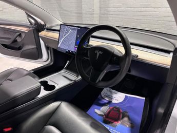 TESLA Model 3 (Dual Motor) Long Range Saloon 4dr Electric Auto 4WDE (346 ps)