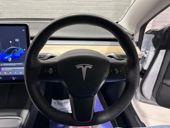 TESLA Model 3 (Dual Motor) Long Range Saloon 4dr Electric Auto 4WDE (346 ps)