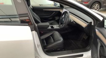 TESLA Model 3 (Dual Motor) Long Range Saloon 4dr Electric Auto 4WDE (346 ps)