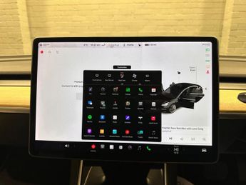 TESLA Model 3 Standard Range Plus Saloon 4dr Electric Auto RWD (241 bhp)