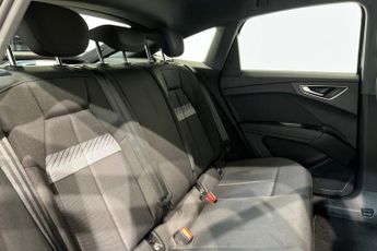 AUDI Q4 E-TRON 40 Sport Sportback 5dr Electric Auto 82kWh (204 ps) Rear Parking