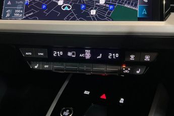 AUDI Q4 E-TRON 40 Sport Sportback 5dr Electric Auto 82kWh (204 ps) Rear Parking