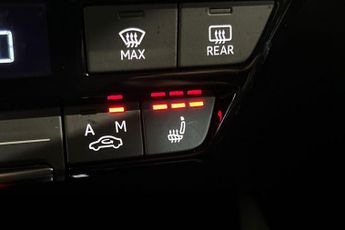 AUDI Q4 E-TRON 40 Sport Sportback 5dr Electric Auto 82kWh (204 ps) Rear Parking