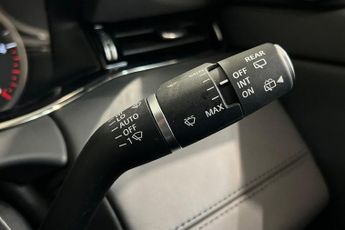 LAND ROVER RANGE ROVER EVOQUE 2.0 D200 MHEV R-Dynamic HSE SUV 5dr Diesel Auto 4WD Euro 6 (s/s)