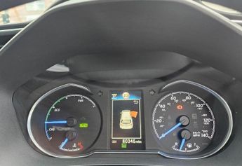 TOYOTA YARIS AUTOMATIC 1.5 VVT-h Design Hatchback 5dr Petrol Hybrid E-CVT Eur