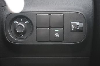 CITROEN C3 1.2 PureTech C-Series Edition Hatchback 5dr Petrol EAT6 Euro 6 (